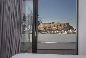 Luxury Penthouse touching the Acropolis by GHH