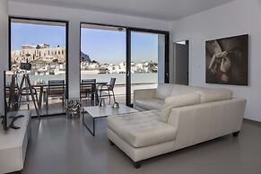 Luxury Penthouse touching the Acropolis by GHH