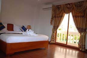 Emerald BB Battambang Hotel
