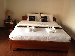 Emerald BB Battambang Hotel