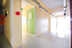 OYO 349 Aroonrung House