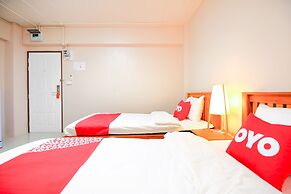 OYO 349 Aroonrung House