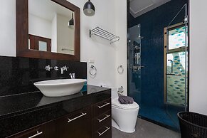 Niche Villas by TropicLook