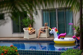 Niche Villas by TropicLook