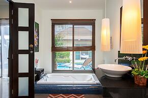 Niche Villas by TropicLook