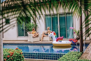 Niche Villas by TropicLook