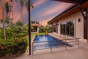 Niche Villas by TropicLook