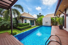 Niche Villas by TropicLook