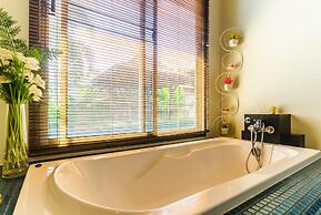 Niche Villas by TropicLook