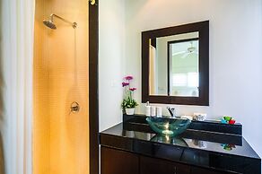 Niche Villas by TropicLook