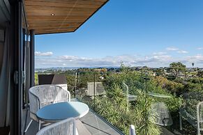 Fernz Motel & Apartments Birkenhead