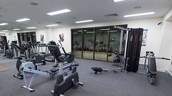 Temple 304 Modern Spacious