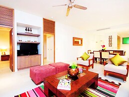 Temple 121 Palm Cove With Courtyard