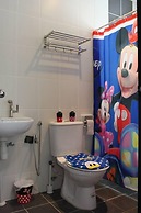 Mickey Mouse Signature Suite