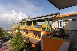 Villa Panderman Indah