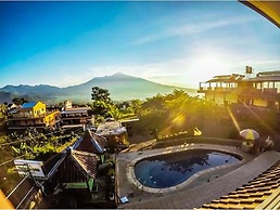 Villa Panderman Indah