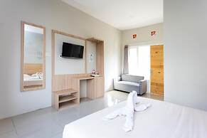 Villa Panderman Indah