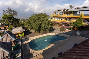 Villa Panderman Indah