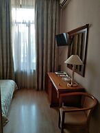 Domus Hotel -1