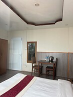 Ratna Giri Resort