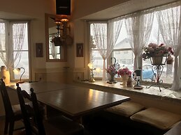 Ishiuchi Pension Bruges