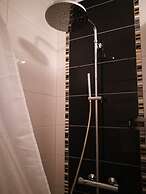 SHS Suite Home Sweet Strassen III