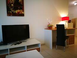 SHS Suite Home Sweet Strassen III