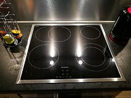 SHS Suite Home Sweet Strassen III