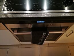 SHS Suite Home Sweet Strassen III