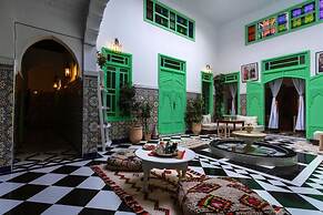 Riad Rose Meryam