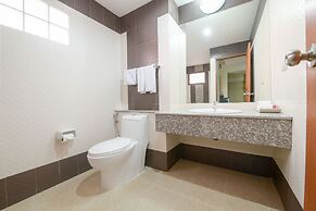 The Route Sriracha Hotel And Residence