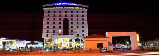 Grand Cenas Hotel