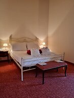 Hotel Canova