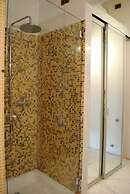 Dreaming Arena Rooms