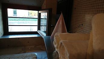 Dreaming Arena Rooms