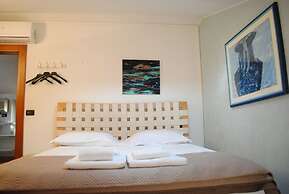 Dreaming Arena Rooms