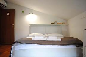 Dreaming Arena Rooms