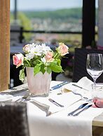 Maien Hotel & Restaurant