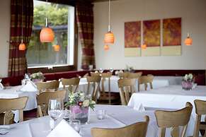 Maien Hotel & Restaurant