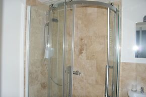 Tirah Bed and Breakfast