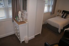 Tirah Bed and Breakfast