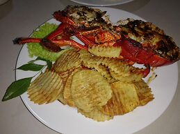 Rekawa Village Hotel