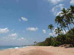 Rekawa Village Hotel