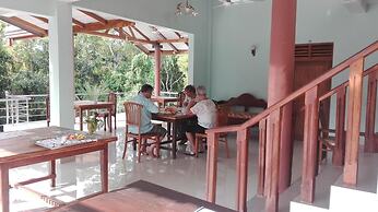 Rekawa Village Hotel