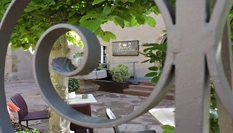 Hôtel La Couronne