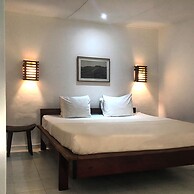 Le Koral Beach Hotel  LeKBH