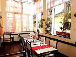 Le Trianon