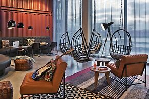 Moxy Amsterdam Houthavens