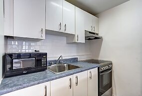 Destination Stays McGill Plaza DT MTL