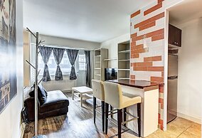 Destination Stays McGill Plaza DT MTL